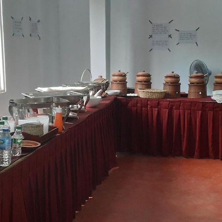 Ninety Nine Grand Hotel Badulla Eksteriør billede